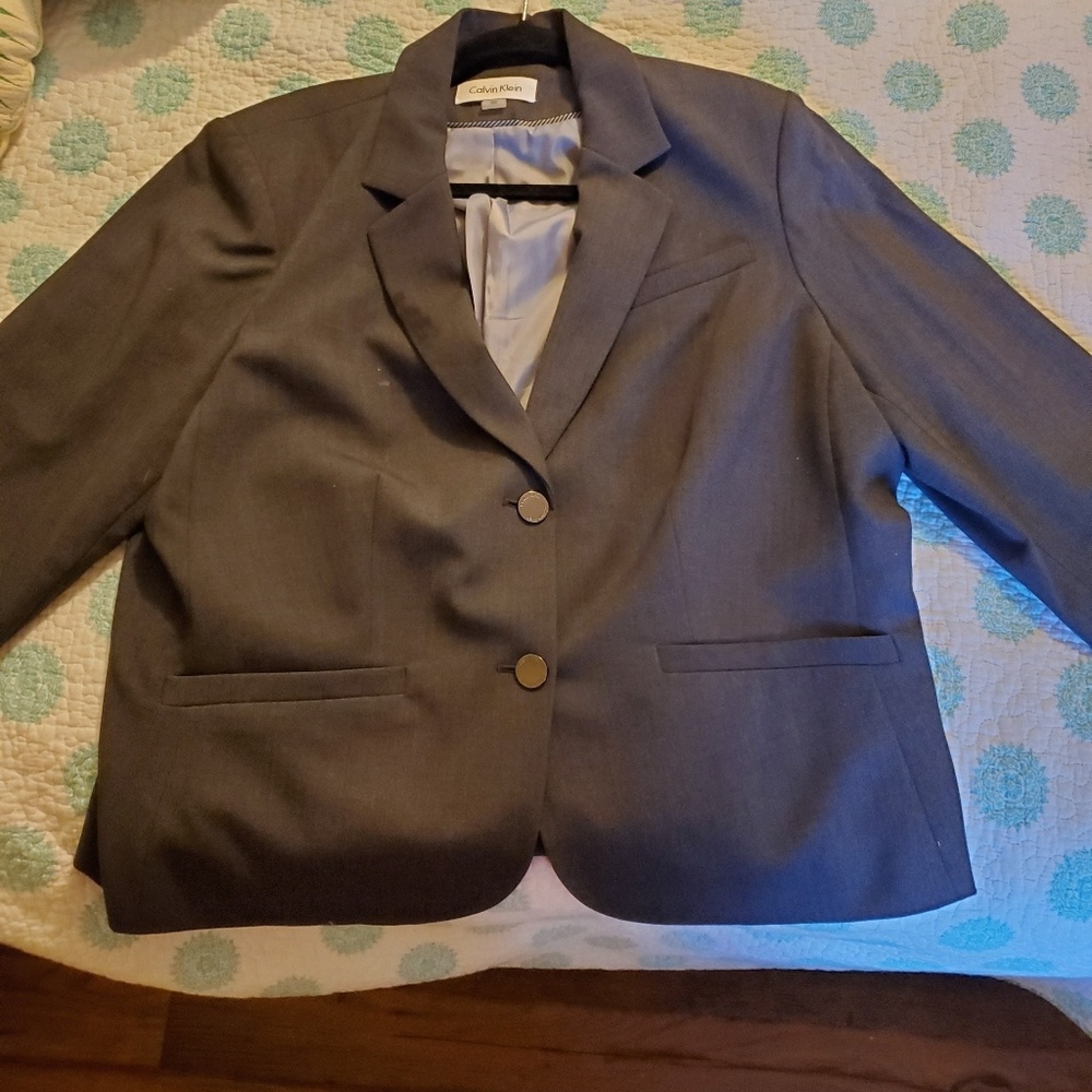 Gray pant suit 18W